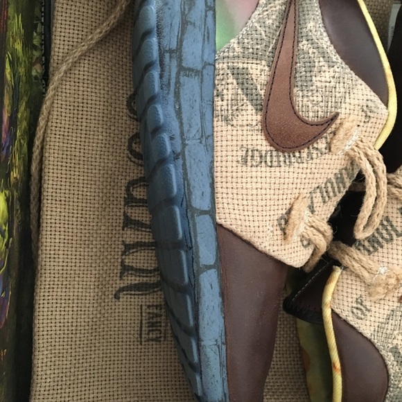 Nike roshe box troll troll strike collab - Picture 3 of 8